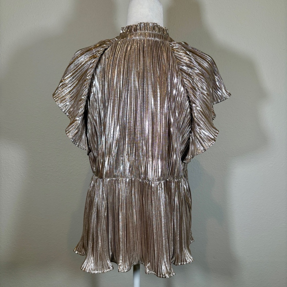 NWOT THML Metallic Gold Pleated Peplum Blouse Size Medium - Picture 3 of 8